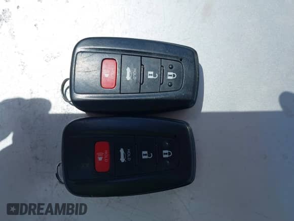 2020 Toyota Camry XSE z VIN 4T1K61AK0LU995546, wystawiony jako IAAI lot #43092509 z przebiegiem 93 700 mil mil oraz . Historia ofert i sprzedaży dostępna na DreamBid. Obrazek 11.