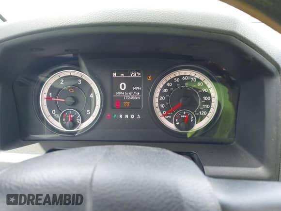 2016 Ram 1500 Tradesman z VIN 1C6RR7KM2GS121544, wystawiony jako IAAI lot #43322819 z przebiegiem 172 458 mil mil oraz . Historia ofert i sprzedaży dostępna na DreamBid. Obrazek 7.