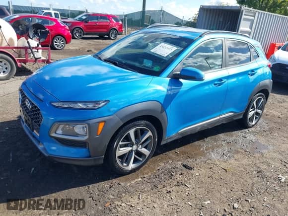 2018 Hyundai Kona Ultimate с VIN KM8K5CA55JU080925, выставлен на аукционе IAAI как лот 43421915 с пробегом 43 820 миль миль и . История ставок и продаж доступна на DreamBid. Изображение 18.