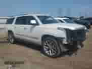 2016 Cadillac Escalade ESV Premium Collection с VIN 1GYS4JKJ4GR364950, выставлен на аукционе Copart как лот 66564605 с пробегом 210 764 миль миль и Списание • Salvage title. История ставок и продаж доступна на DreamBid. Изображение 4.