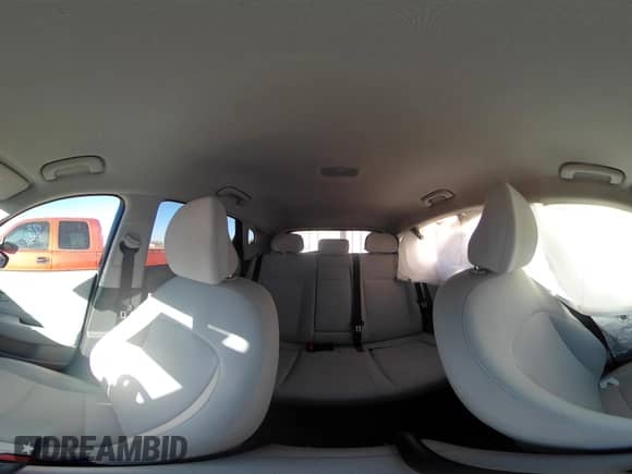 2025 Hyundai Kona SEL с VIN KM8HBCAB3SU241945, выставлен на аукционе IAAI как лот 43505676 с пробегом 28 042 миль миль и . История ставок и продаж доступна на DreamBid. Изображение 17.