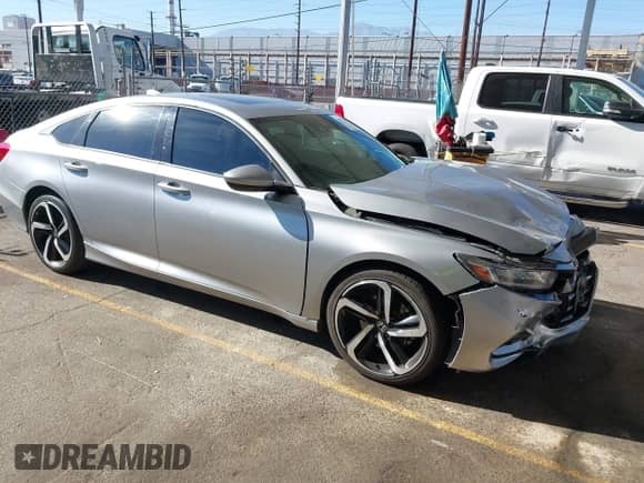 2018 Honda Accord Sport z VIN 1HGCV2F32JA049421, wystawiony jako IAAI lot #43171479 z przebiegiem 77 720 mil mil oraz . Historia ofert i sprzedaży dostępna na DreamBid. Obrazek 1.