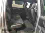 2024 Ram 1500 Laramie z VIN 1C6SRFJTXRN223910, wystawiony jako Copart lot #80085805 z przebiegiem 37 787 mil mil oraz Czysty tytuł • Clean title. Historia ofert i sprzedaży dostępna na DreamBid. Obrazek 10.