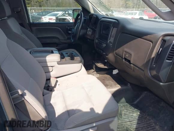 2014 Chevrolet Silverado 1500 Work Truck z VIN 1GCVKPEC8EZ140750, wystawiony jako IAAI lot #41751347 z przebiegiem 143 346 mil mil oraz . Historia ofert i sprzedaży dostępna na DreamBid. Obrazek 5.