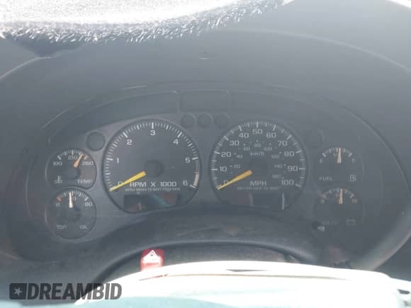 2000 Chevrolet S-10 LS with VIN 1GCCS19W1Y8258965, listed as a IAAI auction lot 42650532 with Not provided miles and . Bid and sale history available at DreamBid. Image 7.
