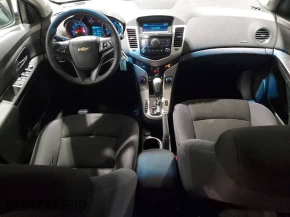2015 Chevrolet Cruze LT with VIN 1G1PC5SB3F7115377, listed as a Copart auction lot 86527875 with 109,973 mi miles and Clean title. Bid and sale history available at DreamBid. Image 8.