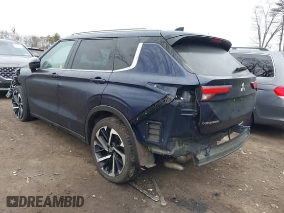 2023 Mitsubishi Outlander SEL z VIN JA4J4VA87PZ016822, wystawiony jako IAAI lot #41673740 z przebiegiem 22 164 mil mil oraz . Historia ofert i sprzedaży dostępna na DreamBid. Obrazek 3.