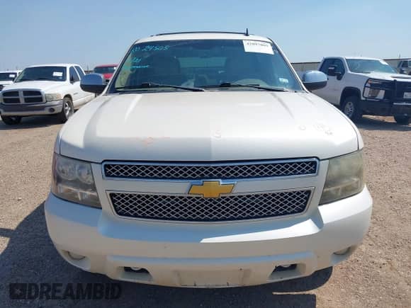 2013 Chevrolet Tahoe LTZ с VIN 1GNSKCE04DR331475, выставлен на аукционе IAAI как лот 42897009 с пробегом 178 454 миль миль и . История ставок и продаж доступна на DreamBid. Изображение 12.