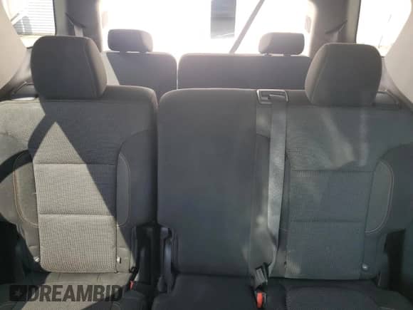 2020 Chevrolet Traverse LS с VIN 1GNERFKW3LJ118064, выставлен на аукционе Copart как лот 72067165 с пробегом 105 952 миль миль и Списание • Salvage title. История ставок и продаж доступна на DreamBid. Изображение 10.