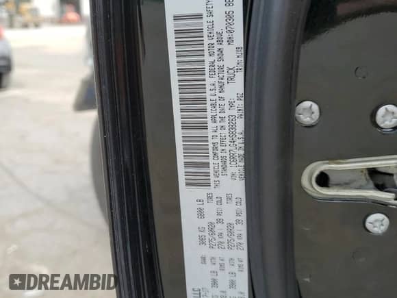 2017 Ram 1500 Big Horn с VIN 1C6RR7LG4HS838263, выставлен на аукционе Copart как лот 70421304 с пробегом 79 650 миль миль и На запчасти • Non repairable. История ставок и продаж доступна на DreamBid. Изображение 12.