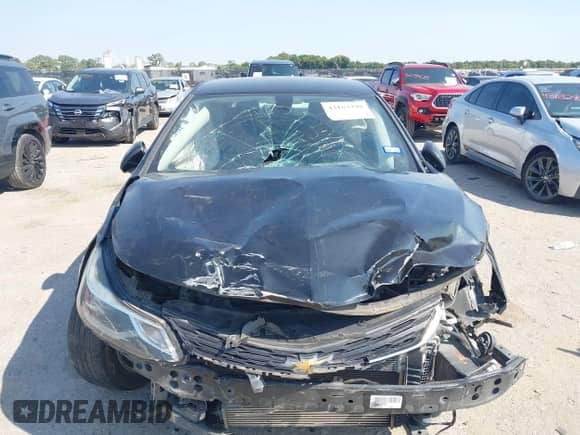 2017 Chevrolet Cruze LT z VIN 1G1BE5SMXH7251661, wystawiony jako IAAI lot #43163298 z przebiegiem 96 627 mil mil oraz . Historia ofert i sprzedaży dostępna na DreamBid. Obrazek 13.