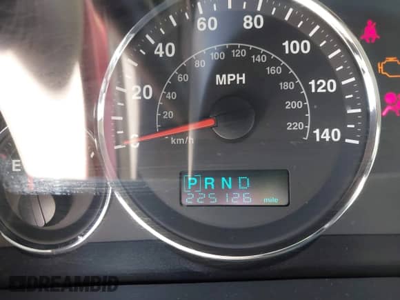 2006 Jeep Grand Cherokee Limited с VIN 1J4HR58246C185599, выставлен на аукционе IAAI как лот 43215447 с пробегом 225 126 миль миль и . История ставок и продаж доступна на DreamBid. Изображение 16.