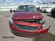 2015 Volvo S60 T5 Premier с VIN YV1612TK5F2366186, выставлен на аукционе Copart как лот 69744035 с пробегом 132 442 миль миль и Списание • Salvage title. История ставок и продаж доступна на DreamBid. Изображение 5.
