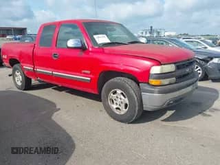 2002 Chevrolet Silverado 1500 LS with VIN 1GCEK19T62E258922, listed as a IAAI auction lot 42802892 with 201,101 mi miles and . Bid and sale history available at DreamBid. Image 1.