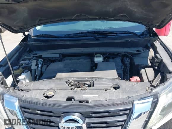 2017 Nissan Pathfinder S z VIN 5N1DR2MN5HC627582, wystawiony jako IAAI lot #42955656 z przebiegiem 87 553 mil mil oraz . Historia ofert i sprzedaży dostępna na DreamBid. Obrazek 10.