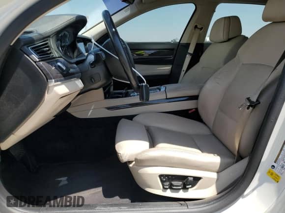 2011 BMW 7 Series 740Li with VIN WBAKB4C57BC574160, listed as a Copart auction lot 62334395 with 138,771 mi miles and Clean title. Bid and sale history available at DreamBid. Image 7.
