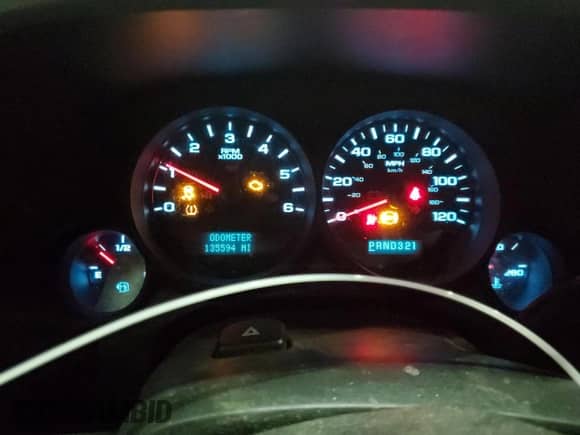 2012 Chevrolet Silverado 1500 Work Truck с VIN 1GCNKPEA8CZ337882, выставлен на аукционе Copart как лот 46168385 с пробегом 135 594 миль миль и Списание • Salvage title. История ставок и продаж доступна на DreamBid. Изображение 9.