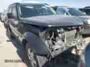 2009 Dodge Nitro SE с VIN 1D8GT28K39W521880, выставлен на аукционе Copart как лот 49750755 с пробегом 131 593 миль миль и Списание • Salvage title. История ставок и продаж доступна на DreamBid. Изображение 5.