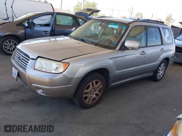 2006 Subaru Forester X L.L. Bean z VIN JF1SG67686H701807, wystawiony jako IAAI lot #42819728 z przebiegiem 208 839 mil mil oraz . Historia ofert i sprzedaży dostępna na DreamBid. Obrazek 2.