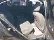 2017 Honda Accord z VIN JHMCR6F38HC015992, wystawiony jako IAAI lot #43553035 z przebiegiem 269 539 mil mil oraz . Historia ofert i sprzedaży dostępna na DreamBid. Obrazek 8.