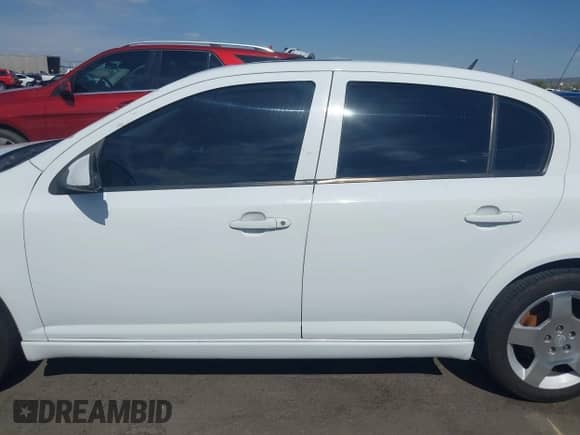 2010 Chevrolet Cobalt 2LT z VIN 1G1AF5F51A7119440, wystawiony jako IAAI lot #42918577 z przebiegiem 171 600 mil mil oraz . Historia ofert i sprzedaży dostępna na DreamBid. Obrazek 14.