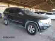 2011 Jeep Grand Cherokee Laredo с VIN 1J4RR4GG3BC660942, выставлен на аукционе Copart как лот 82198165 с пробегом 174 604 миль миль и Списание • Salvage title. История ставок и продаж доступна на DreamBid. Изображение 4.