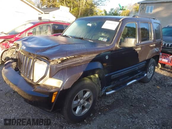 2011 Jeep Liberty Sport with VIN 1J4PN2GK6BW546993, listed as a IAAI auction lot 43414231 with 82,419 mi miles and . Bid and sale history available at DreamBid. Image 17.