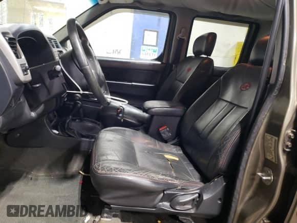 2001 Nissan Frontier SC SuperCharger with VIN 1N6MD27Y31C398041, listed as a Copart auction lot 51621545 with 250,984 mi miles and Clean title. Bid and sale history available at DreamBid. Image 7.