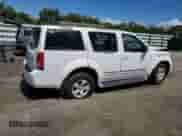 2010 Nissan Pathfinder SE z VIN 5N1AR1NN9AC609586, wystawiony jako Copart lot #84584735 z przebiegiem 153 236 mil mil oraz Szkoda całkowita • Salvage title. Historia ofert i sprzedaży dostępna na DreamBid. Obrazek 3.