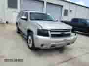 2008 Chevrolet Suburban LTZ with VIN 1GNFC16J38R129579, listed as a Copart auction lot 62200415 with 265,399 mi miles and Salvage title. Bid and sale history available at DreamBid. Image 13.