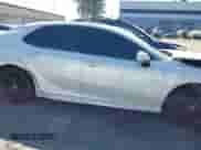 2023 Toyota Camry Hybrid XSE с VIN 4T1K31AK9PU611908, выставлен на аукционе IAAI как лот 42555562 с пробегом Не указан миль и . История ставок и продаж доступна на DreamBid. Изображение 14.