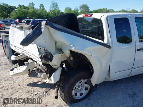 2017 Nissan Frontier S with VIN 1N6BD0CT6HN746001, listed as a IAAI auction lot 42308030 with 101,297 mi miles and . Bid and sale history available at DreamBid. Image 17.