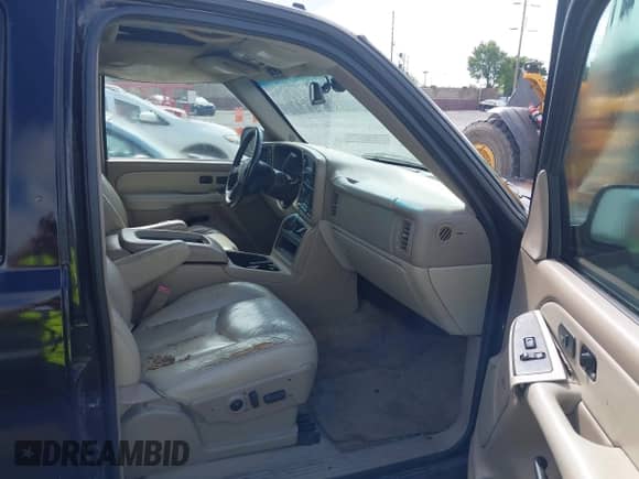 2003 Chevrolet Tahoe Z71 с VIN 1GNEK13Z93R267077, выставлен на аукционе IAAI как лот 42504842 с пробегом 294 707 миль миль и . История ставок и продаж доступна на DreamBid. Изображение 5.