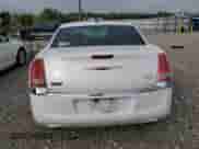 2012 Chrysler 300 Limited z VIN 2C3CCACG7CH279681, wystawiony jako Copart lot #83852145 z przebiegiem 105 752 mil mil oraz Szkoda całkowita • Salvage title. Historia ofert i sprzedaży dostępna na DreamBid. Obrazek 6.