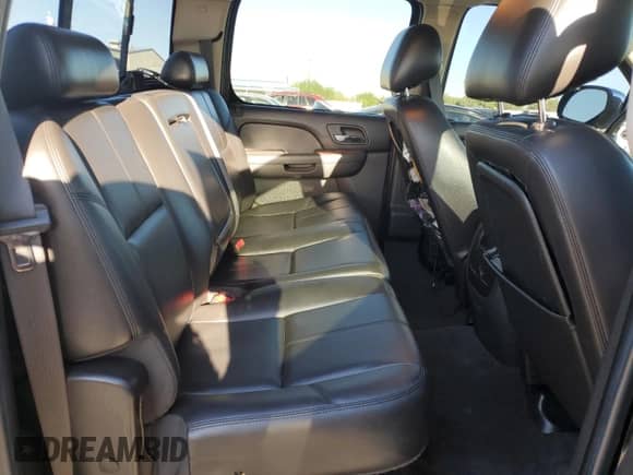 2010 GMC Sierra 1500 SLT z VIN 3GTRKWE3XAG231864, wystawiony jako Copart lot #66682045 z przebiegiem 213 400 mil mil oraz Szkoda całkowita • Salvage title. Historia ofert i sprzedaży dostępna na DreamBid. Obrazek 10.