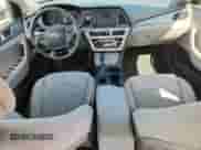 2016 Hyundai Sonata 2.4L с VIN 5NPE24AF5GH387863, выставлен на аукционе Copart как лот 80763965 с пробегом 140 328 миль миль и Списание • Salvage title. История ставок и продаж доступна на DreamBid. Изображение 8.