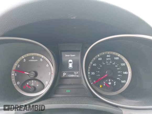 2015 Hyundai Santa Fe with VIN 5XYZTDLBXFG281813, listed as a IAAI auction lot 42885236 with 103,867 mi miles and . Bid and sale history available at DreamBid. Image 7.