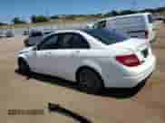 2014 Mercedes-Benz C 300 Sport с VIN WDDGF8AB2ER319663, выставлен на аукционе Copart как лот 69626275 с пробегом 110 846 миль миль и Списание • Salvage title. История ставок и продаж доступна на DreamBid. Изображение 2.