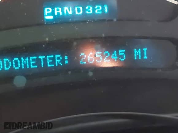 2004 Chevrolet Suburban LS with VIN 3GNEC16Z74G201816, listed as a IAAI auction lot 41721157 with 265,245 mi miles and . Bid and sale history available at DreamBid. Image 7.