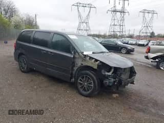 2014 Dodge Grand Caravan SXT with VIN 2C4RDGCG8ER379341, listed as a IAAI auction lot 41973579 with 139,696 mi miles and . Bid and sale history available at DreamBid. Image 1.