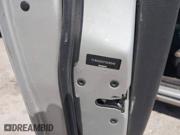2007 Volvo S60 2.5L Turbo с VIN YV1RS592072616549, выставлен на аукционе IAAI как лот 43010198 с пробегом 242 583 миль миль и . История ставок и продаж доступна на DreamBid. Изображение 9.