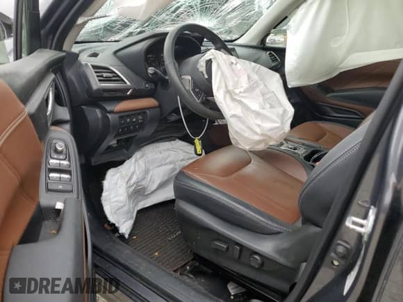 2022 Subaru Forester Touring z VIN JF2SKARC0NH529366, wystawiony jako Copart lot #70716275 z przebiegiem 108 830 mil mil oraz Szkoda całkowita • Salvage title. Historia ofert i sprzedaży dostępna na DreamBid. Obrazek 8.