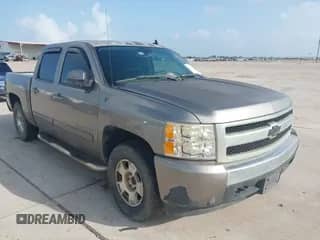 2008 Chevrolet Silverado 1500 2LT с VIN 2GCEC13JX81190848, выставлен на аукционе IAAI как лот 42546730 с пробегом 417 732 миль миль и . История ставок и продаж доступна на DreamBid. Изображение 1.