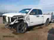 2023 Ram 1500 Lone Star z VIN 1C6RREBT8PN553095, wystawiony jako IAAI lot #41647688 z przebiegiem 18 574 mil mil oraz . Historia ofert i sprzedaży dostępna na DreamBid. Obrazek 15.