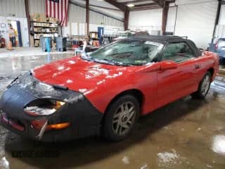 1995 Chevrolet Camaro z VIN 2G1FP32S3S2169722, wystawiony jako Copart lot #45726435 z przebiegiem 131 768 mil mil oraz Szkoda całkowita • Salvage title. Historia ofert i sprzedaży dostępna na DreamBid. Obrazek 1.
