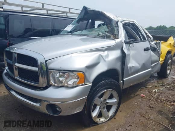 2003 Dodge 1500 ST with VIN 1D7HU18D03J642887, listed as a IAAI auction lot 42671322 with Not provided miles and . Bid and sale history available at DreamBid. Image 2.