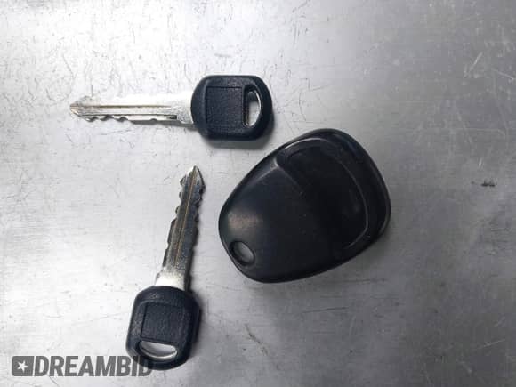 2003 Chevrolet Tahoe LS z VIN 1GNEC13T03J180708, wystawiony jako IAAI lot #41543671 z przebiegiem 203 442 mil mil oraz . Historia ofert i sprzedaży dostępna na DreamBid. Obrazek 11.