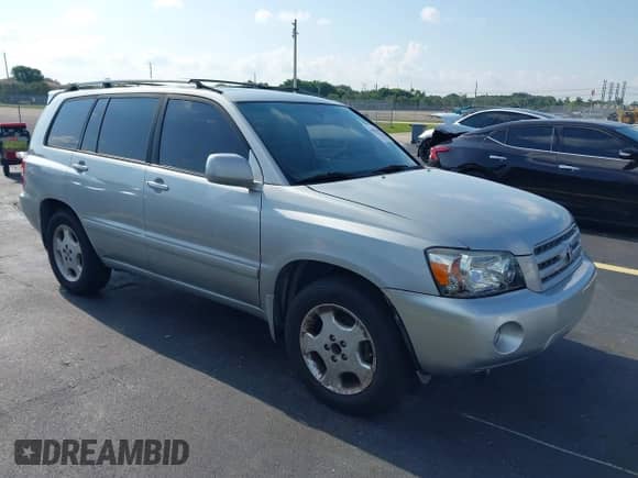 2005 Toyota Highlander with VIN JTEEP21A750109336, listed as a IAAI auction lot 43052400 with 242,632 mi miles and . Bid and sale history available at DreamBid. Image 1.