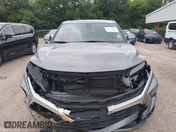 2025 Chevrolet Blazer LT with VIN 3GNKBCR41SS128955, listed as a IAAI auction lot 42532778 with 9,743 mi miles and . Bid and sale history available at DreamBid. Image 12.