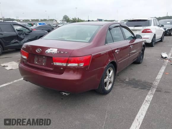 2007 Hyundai Sonata SE с VIN 5NPEU46FX7H201947, выставлен на аукционе IAAI как лот 43223401 с пробегом 188 382 миль миль и . История ставок и продаж доступна на DreamBid. Изображение 4.